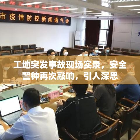 齿白唇红